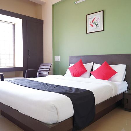 Oyo Chinthu Comforts Tumkur Exterior foto